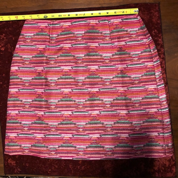 LOFT Mini Skirt 4 - Picture 12 of 14